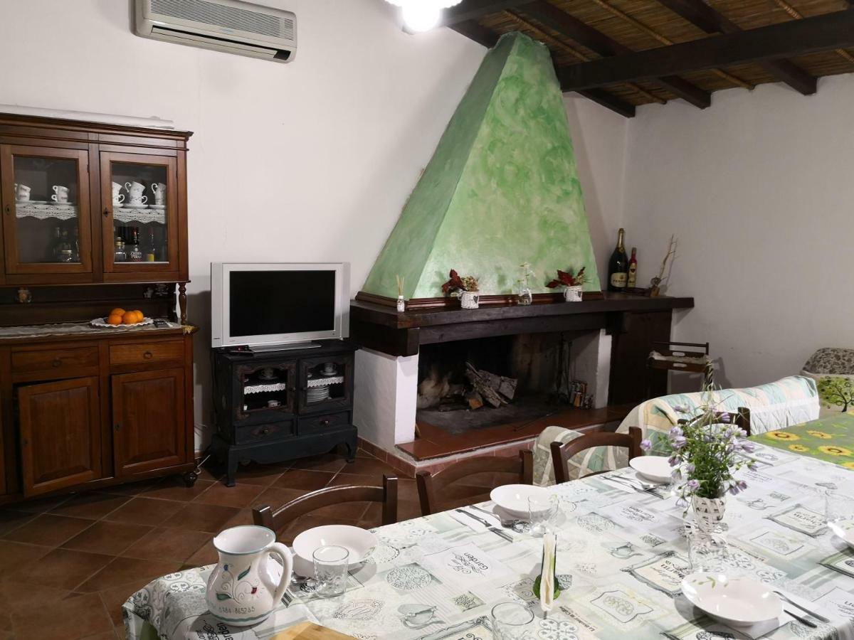 Villa L'Oleandro 奥列纳 外观 照片